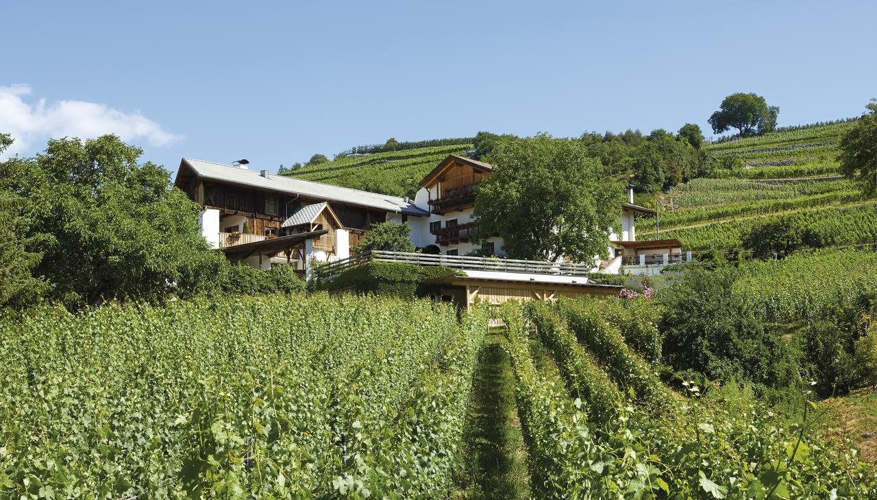 Strasserhof Tenuta-Weingut Vahrn ภายนอก รูปภาพ