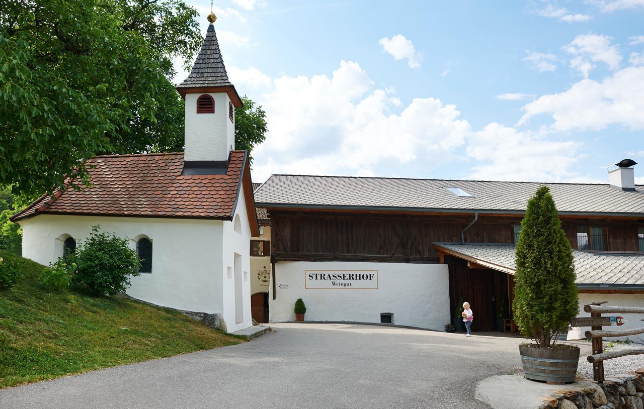 Strasserhof Tenuta-Weingut Vahrn ภายนอก รูปภาพ
